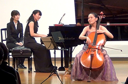 （写真）愛媛大学教育学部大演奏室　「チェロとピアノ ソロとアンサンブルの楽しみ」
