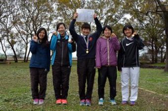 女子優勝：3・4回生でRunRunRun