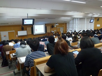 学生対象の講習会の様子