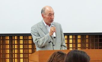 弓削理事・副学長による説明