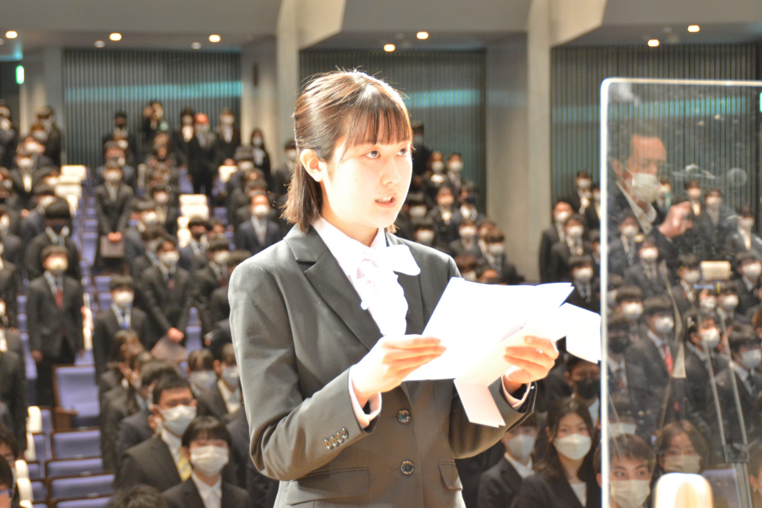 学部入学生総代の立川さん