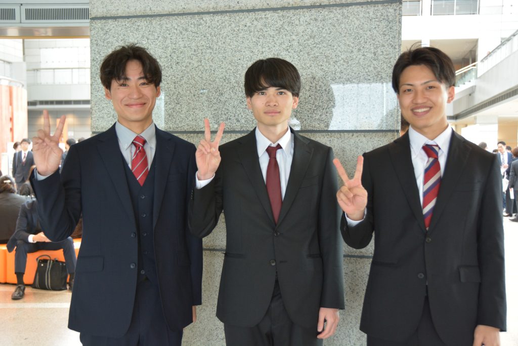 入学生の記念写真
